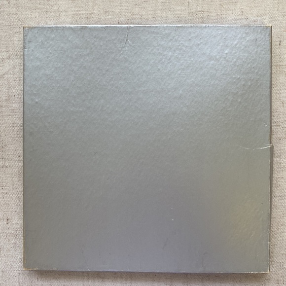 Boxed Set of 2 Vintage Cotton Embroidered Handkerchiefs - Picture 2 of 4